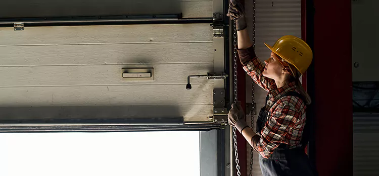 Addressing Common Garage Door Stoppage Issues in Brandon, MS